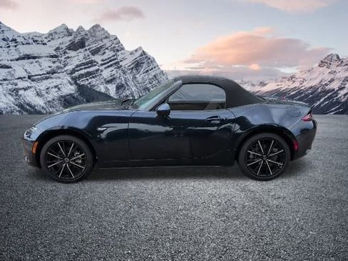 New 2025 MAZDA MX-5 Miata Grand Touring image 8