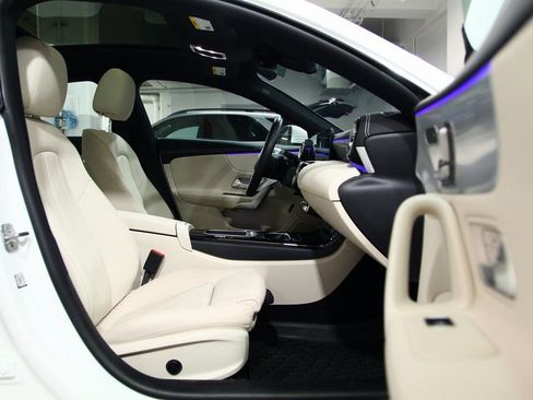 Certified 2025 Mercedes-Benz CLA 250 4MATIC image 23