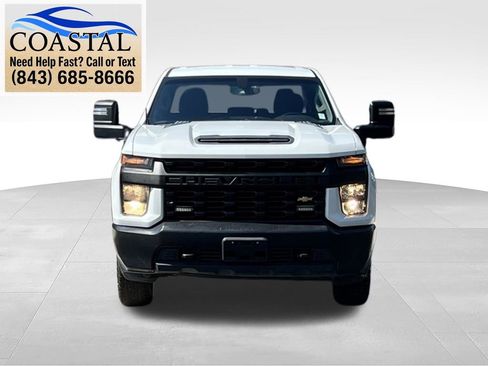 Used 2021 Chevrolet Silverado 2500 W/T w/ WT Convenience Package AWD/4WD image 2