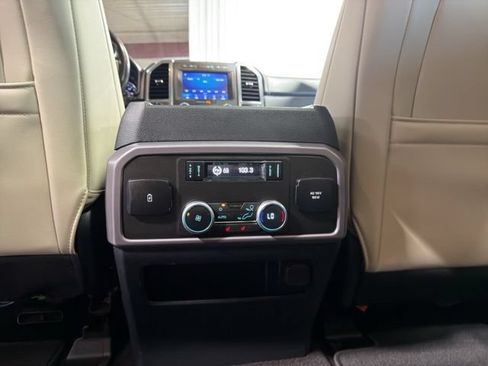 Used 2021 Ford Expedition Platinum AWD/4WD image 35