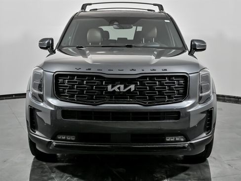 Used 2022 Kia Telluride SX w/ SX Prestige Package image 4