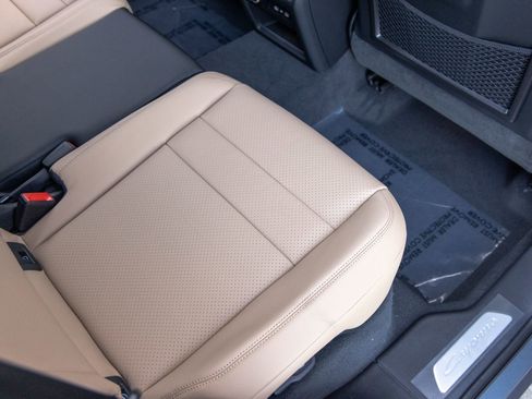 New 2026 Porsche Cayenne AWD/4WD image 48