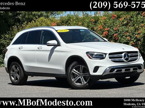 Used 2022 Mercedes-Benz GLC 300 4MATIC image 1