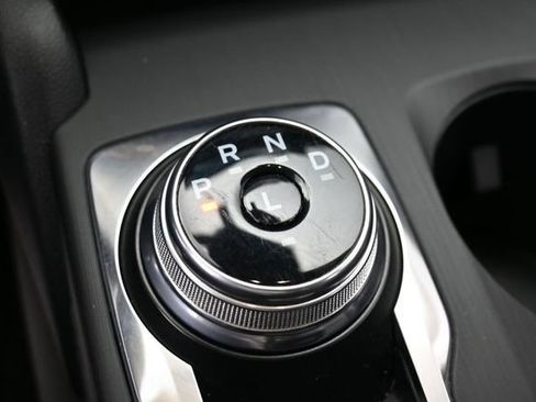 Used 2020 Ford Escape SEL FWD image 24