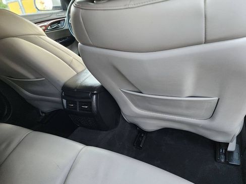 Used 2013 Cadillac ATS Luxury w/ Cold Weather Package RWD image 30