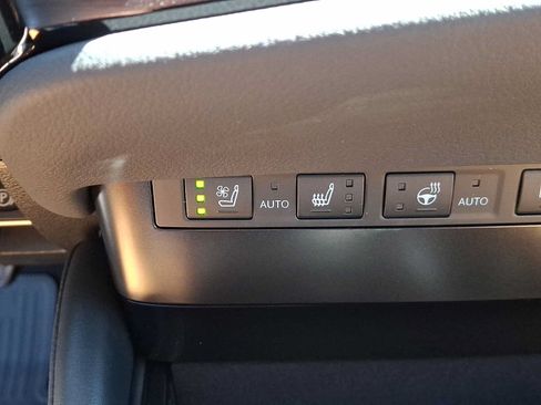 Used 2023 Lexus ES 350 Ultra Luxury w/ Accessory Package (Z1) FWD image 23