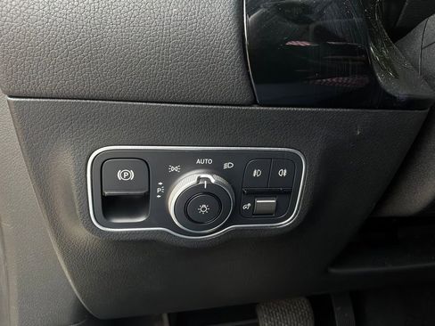 Used 2025 Mercedes-Benz GLA 250 image 20