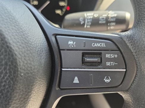 Certified 2024 Honda HR-V LX image 25