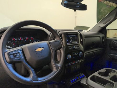 Used 2025 Chevrolet Silverado 1500 W/T w/ WT Value Package RWD image 7