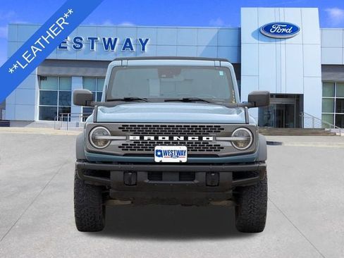 Used 2023 Ford Bronco Badlands image 9