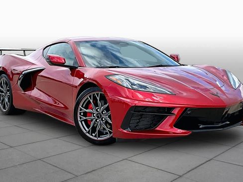 Used 2024 Chevrolet Corvette Stingray Preferred Cpe w/ 2LT RWD image 3