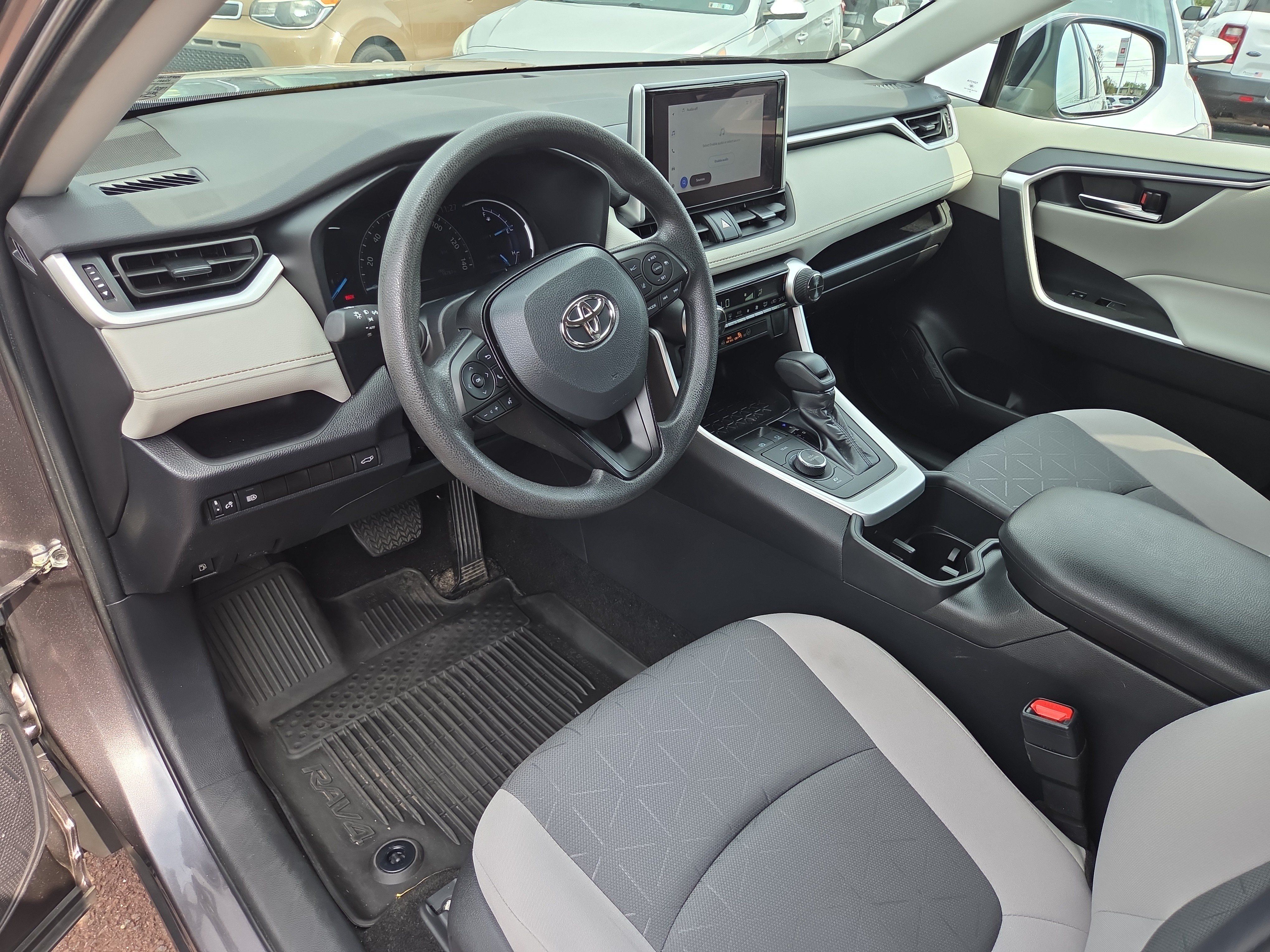 Certified 2024 Toyota RAV4 XLE w/ Convenience Package AWD/4WD image 15