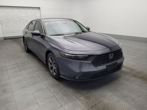 Used 2023 Honda Accord EX image 13