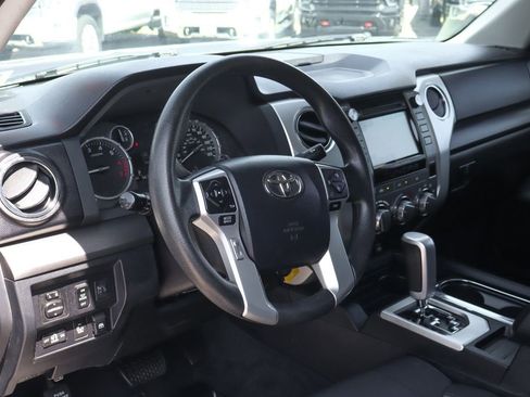Used 2016 Toyota Tundra SR5 w/ SR5 Upgrade Package RWD image 21