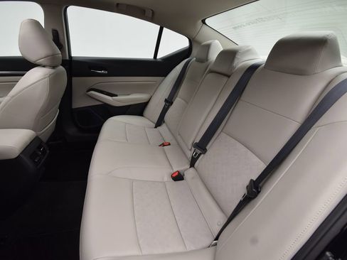 Used 2023 Nissan Altima 2.5 SL image 24