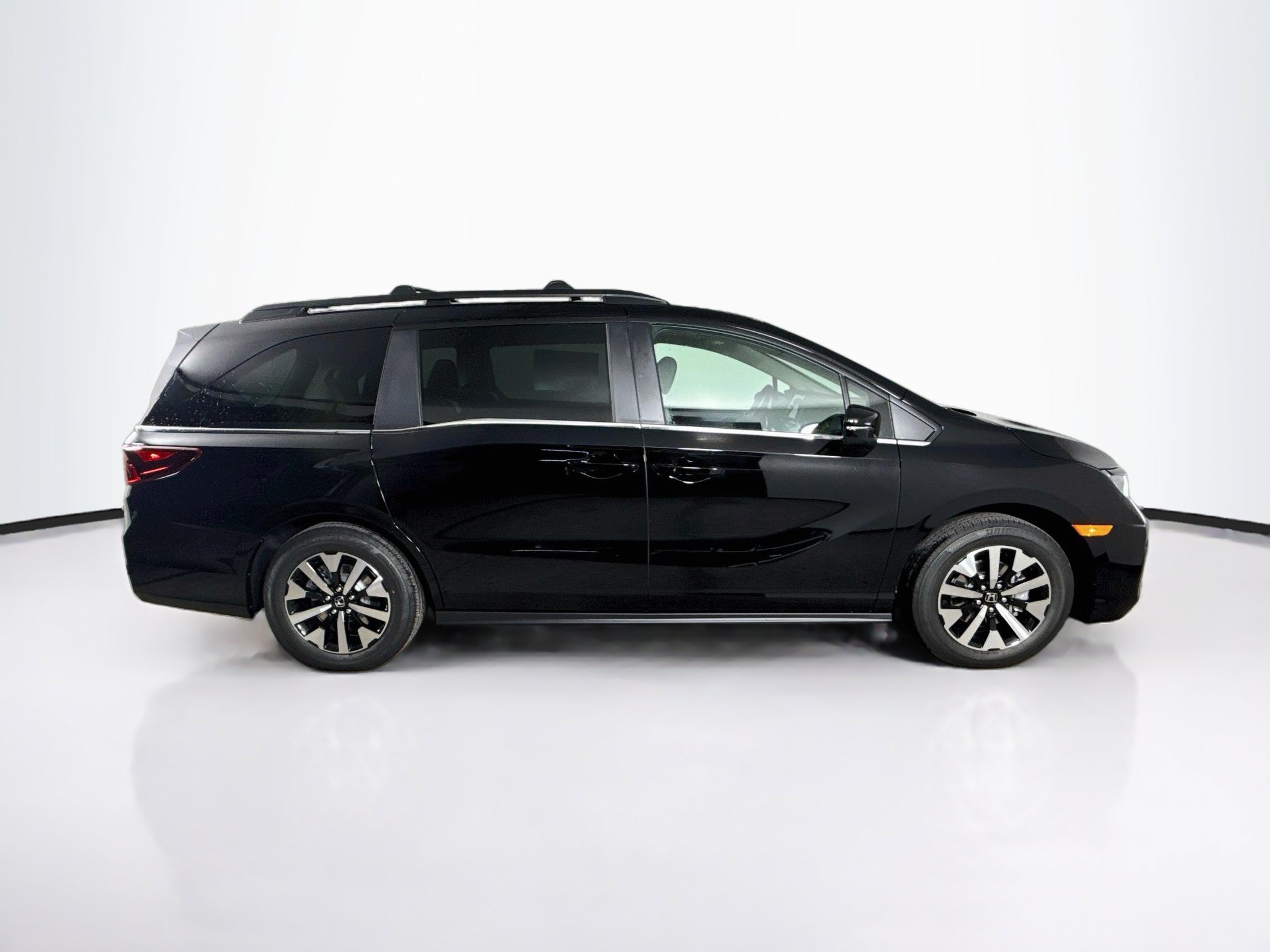 New 2027 Honda Odyssey EX-L image 2