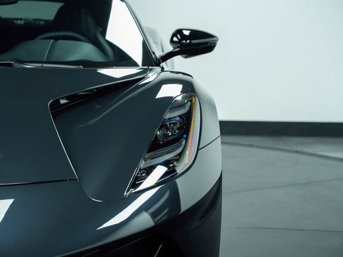 New 2025 Lotus Emira image 7