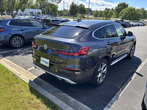 Used 2021 BMW X4 xDrive30i w/ Premium Package AWD/4WD image 21