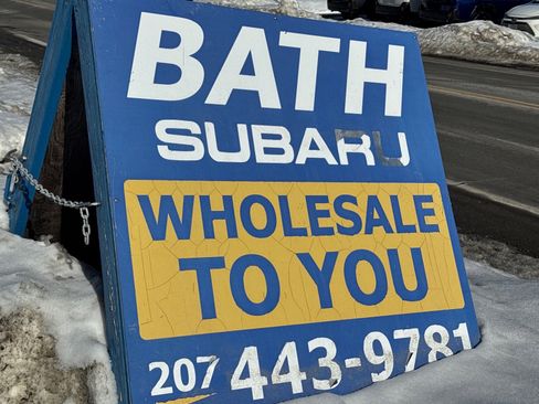 Used 2015 Subaru Outback 3.6R Limited image 2