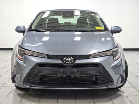 Used 2023 Toyota Corolla LE image 9