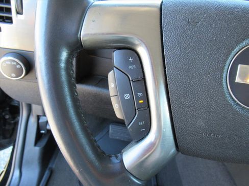 Used 2008 HUMMER H2 image 17