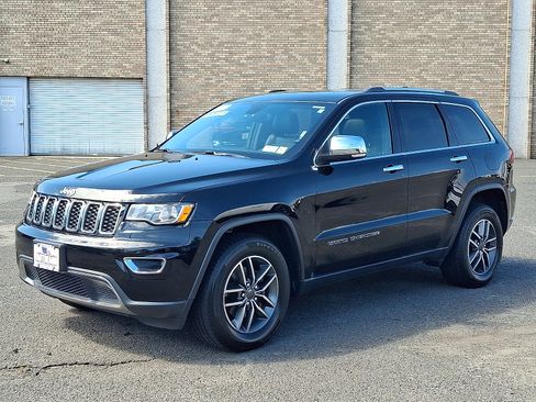 Used 2020 Jeep Grand Cherokee Limited AWD/4WD image 3