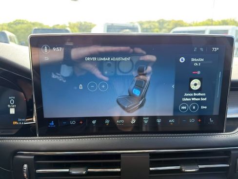 Used 2025 Lincoln Corsair FWD w/ Equipment Group 101A image 33