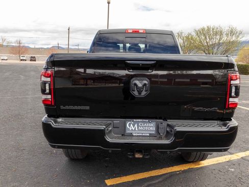 Used 2024 RAM 2500 Laramie w/ Night Edition AWD/4WD image 5
