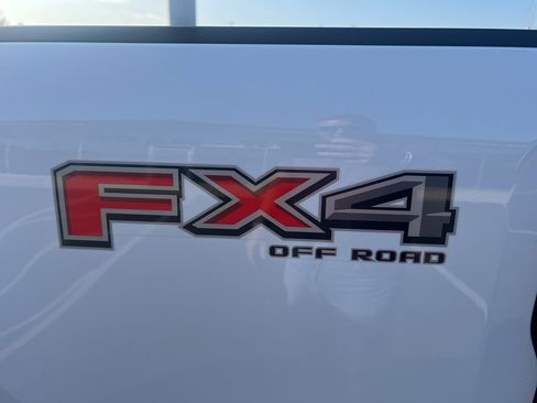 Used 2024 Ford F250 Lariat w/ Chrome Package image 11