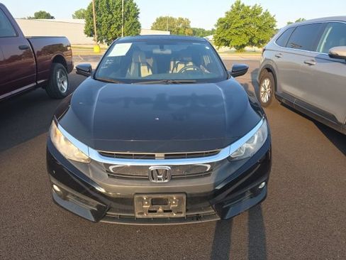 Used 2017 Honda Civic EX-T image 6