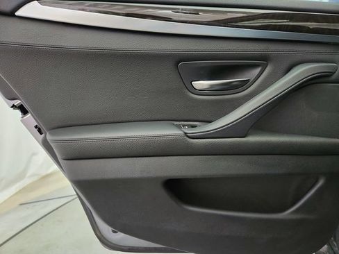 Used 2016 BMW 535i xDrive Sedan AWD/4WD image 28