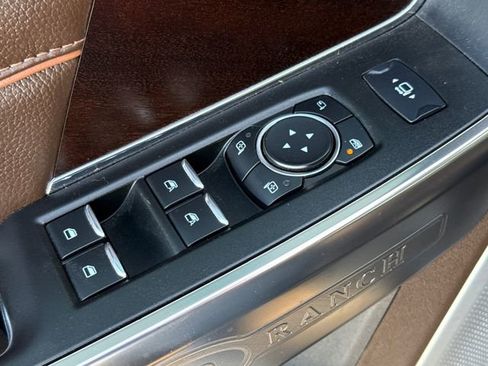 Used 2024 Ford F250 King Ranch w/ FX4 Off-Road Package image 20