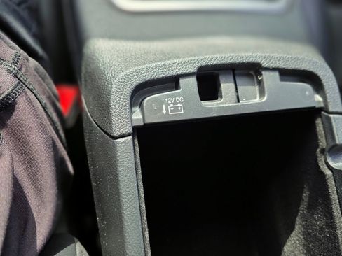 Used 2019 Jeep Grand Cherokee Altitude RWD image 35