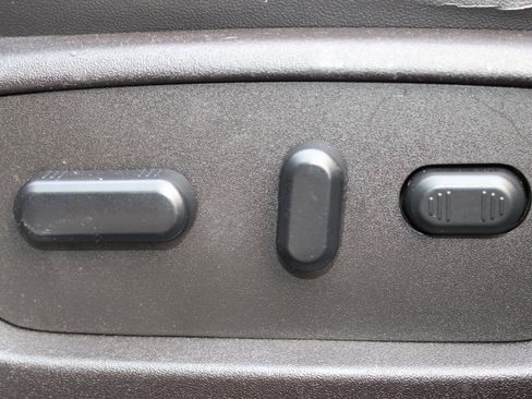 Used 2014 Ford Taurus Limited image 16