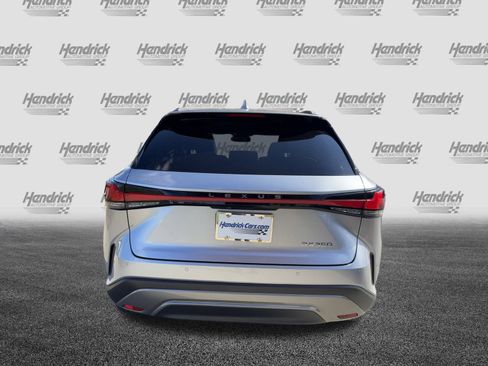 Used 2024 Lexus RX 350 Premium image 9