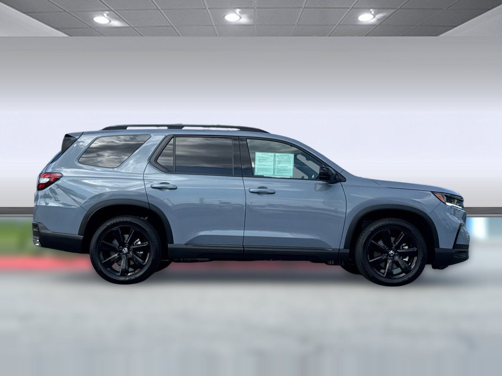 Certified 2025 Honda Pilot Black Edition image 8