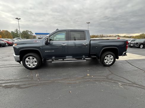 Used 2020 Chevrolet Silverado 2500 LTZ w/ LTZ Plus Package image 8