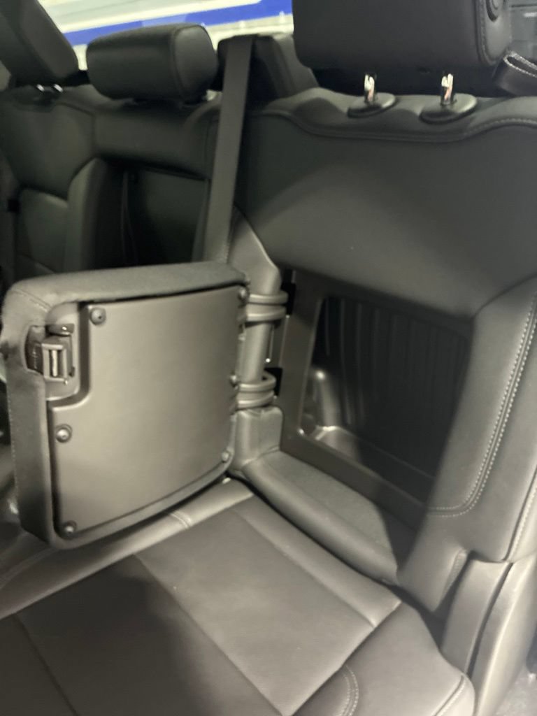 Used 2025 GMC Sierra 1500 SLT AWD/4WD image 37