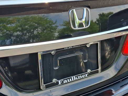 Used 2015 Honda Accord Sport image 28