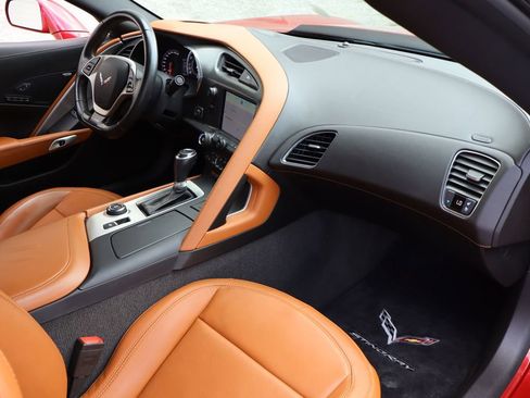 Used 2015 Chevrolet Corvette Z06 w/ 2LZ Preferred Equipment Group RWD image 30