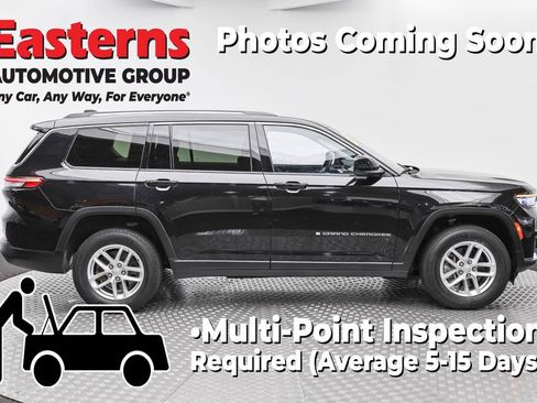 Used 2022 Jeep Grand Cherokee L Laredo w/ Luxury Tech Group I AWD/4WD image 4