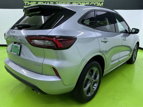 Used 2023 Ford Escape ST-Line Select AWD/4WD image 10