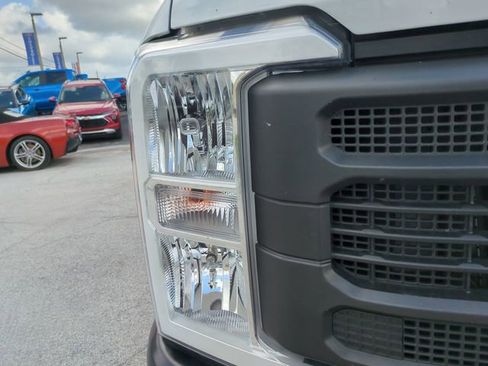 Used 2024 Ford F250 XL w/ XL Off-Road Package image 10