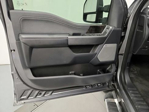 Used 2025 Ford F250 Lariat AWD/4WD image 41