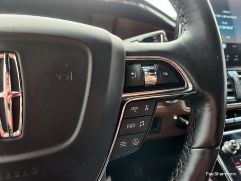 Used 2023 Lincoln Navigator Reserve image 41