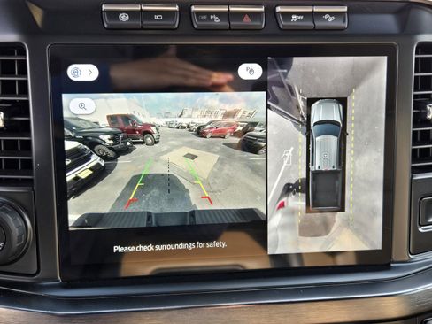 Used 2024 Ford F350 Lariat w/ Lariat Ultimate Package image 16