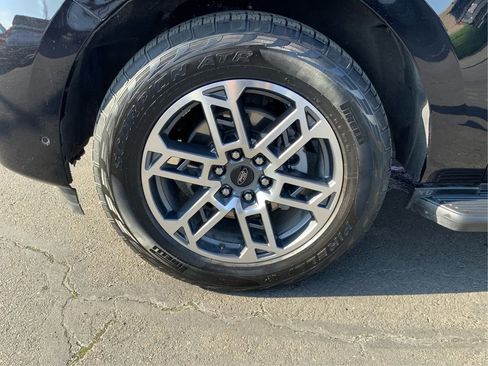 Used 2025 Ford Expedition Max Active image 25