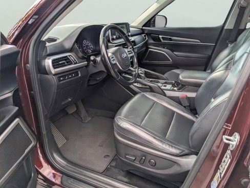Used 2020 Kia Telluride S w/ S 8 Passenger Seating Package image 31