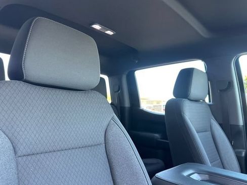 Used 2020 Chevrolet Silverado 1500 LT RWD image 18