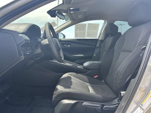 Certified 2024 Honda Accord LX image 13